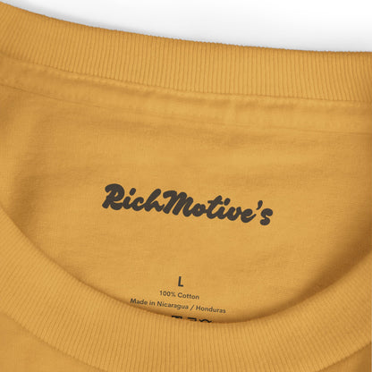 RichMotive's Unisex Garment-Dyed Heavyweight Tee - Casual Comfort for Everyday Style